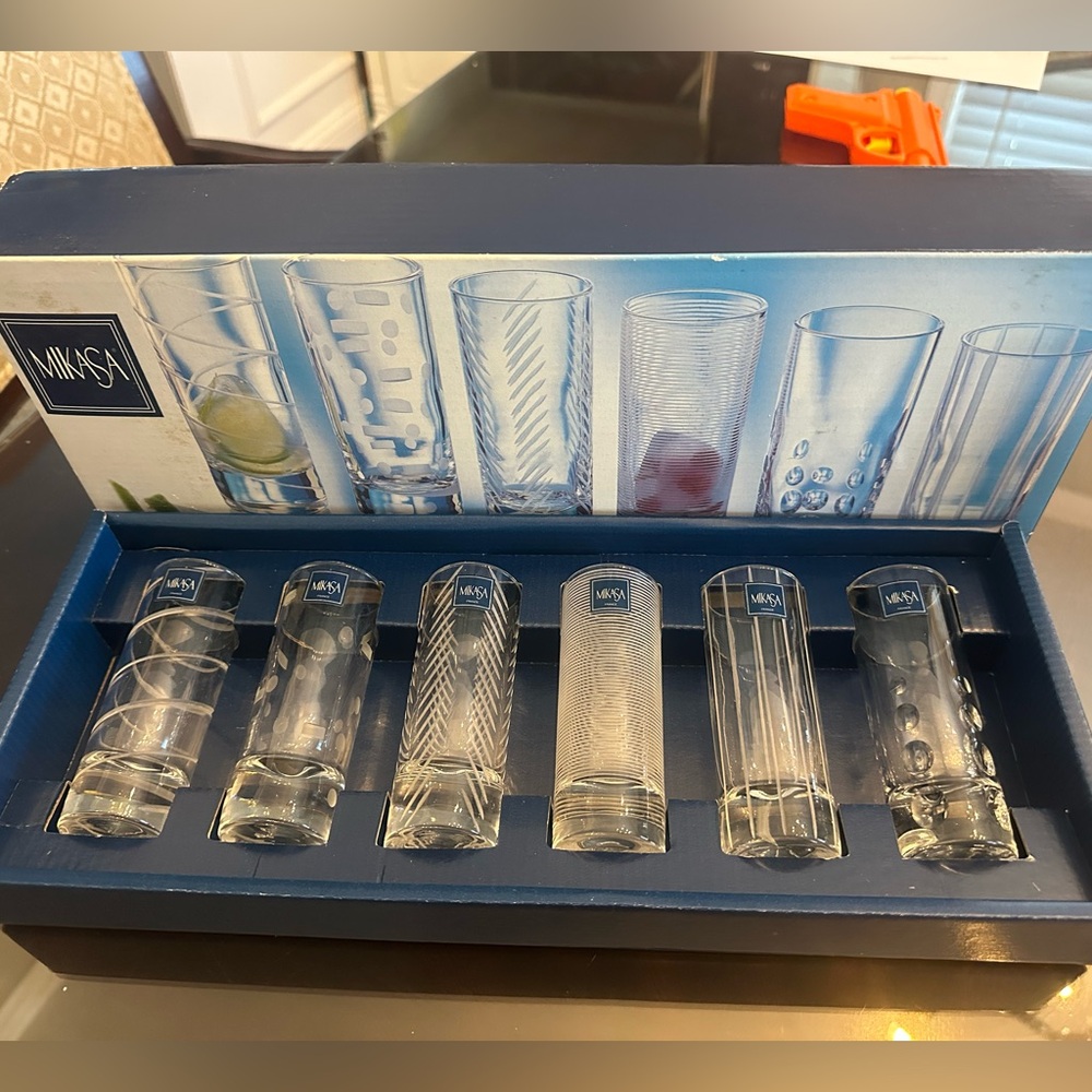 Mikasa Cheers Shot Glasses- New